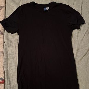 Men’s XS divided plain black T from H&M